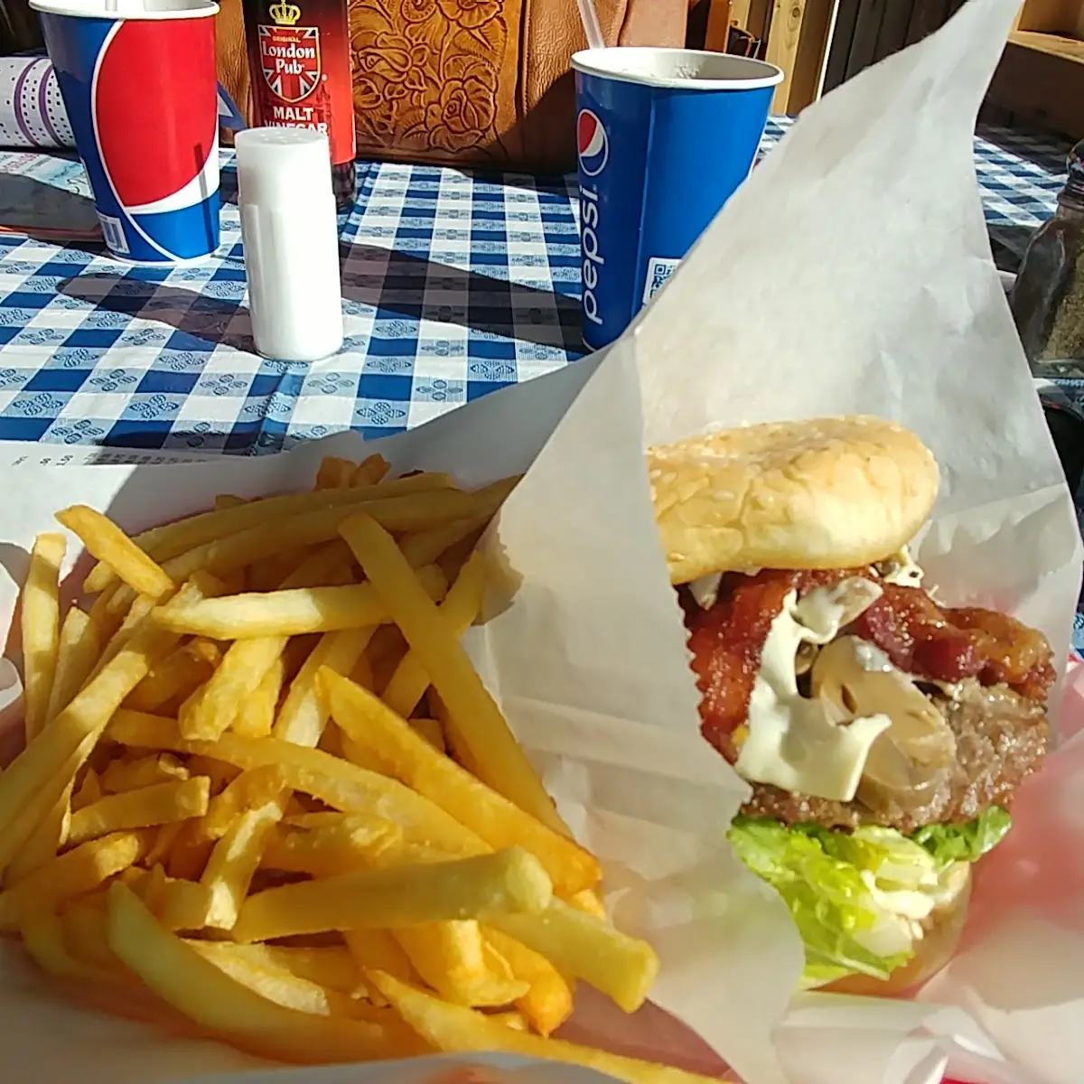 Glacier Burger