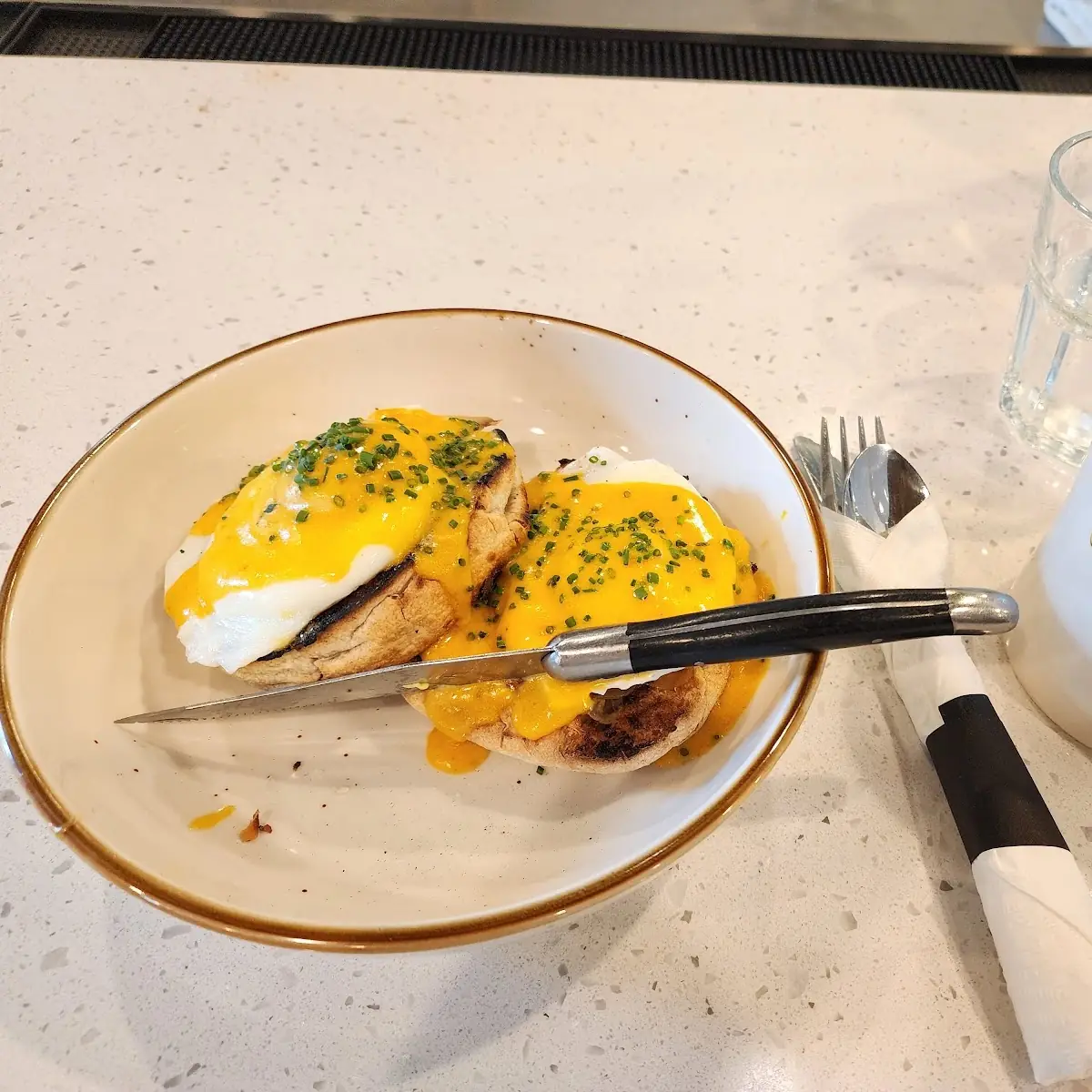 Eggs Benedict
