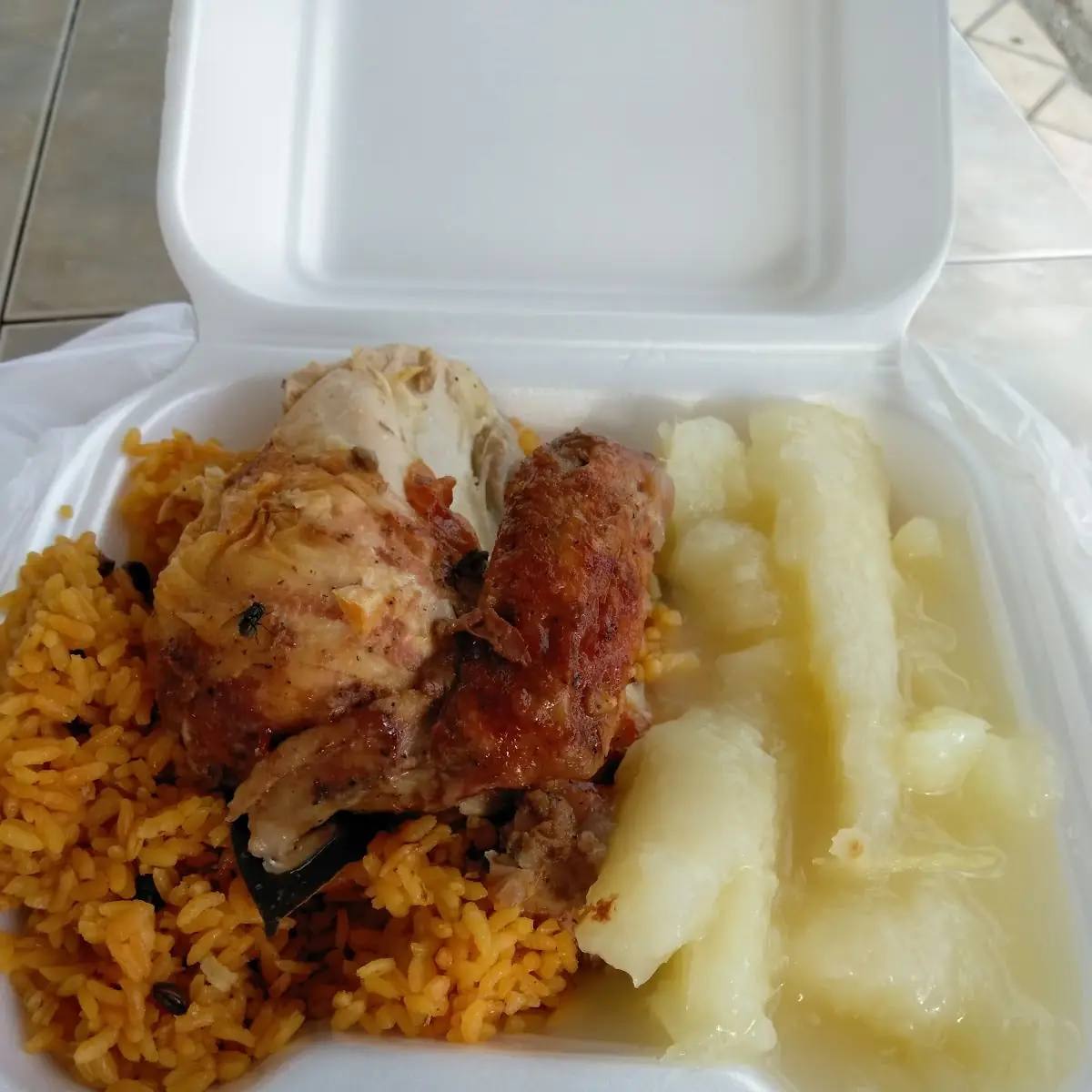 Barbeque Chicken Rice and Peas Yuca
