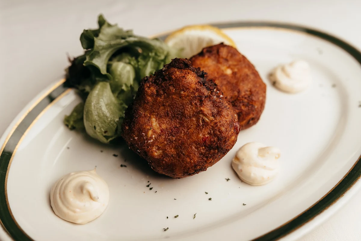 Peeky Toe Crab Cakes