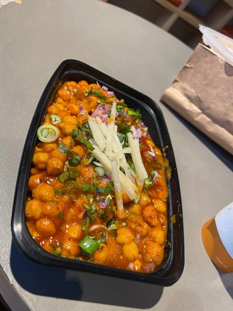 Samosa Chana, Tiffin India's Fresh Kitchen