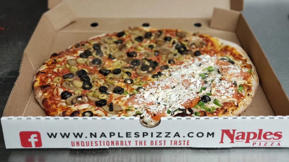 Highlights, Naples Pizza