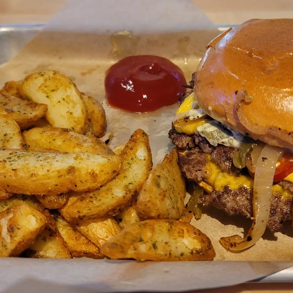 Bacon Smashed Hatch Green Chile Cheeseburger