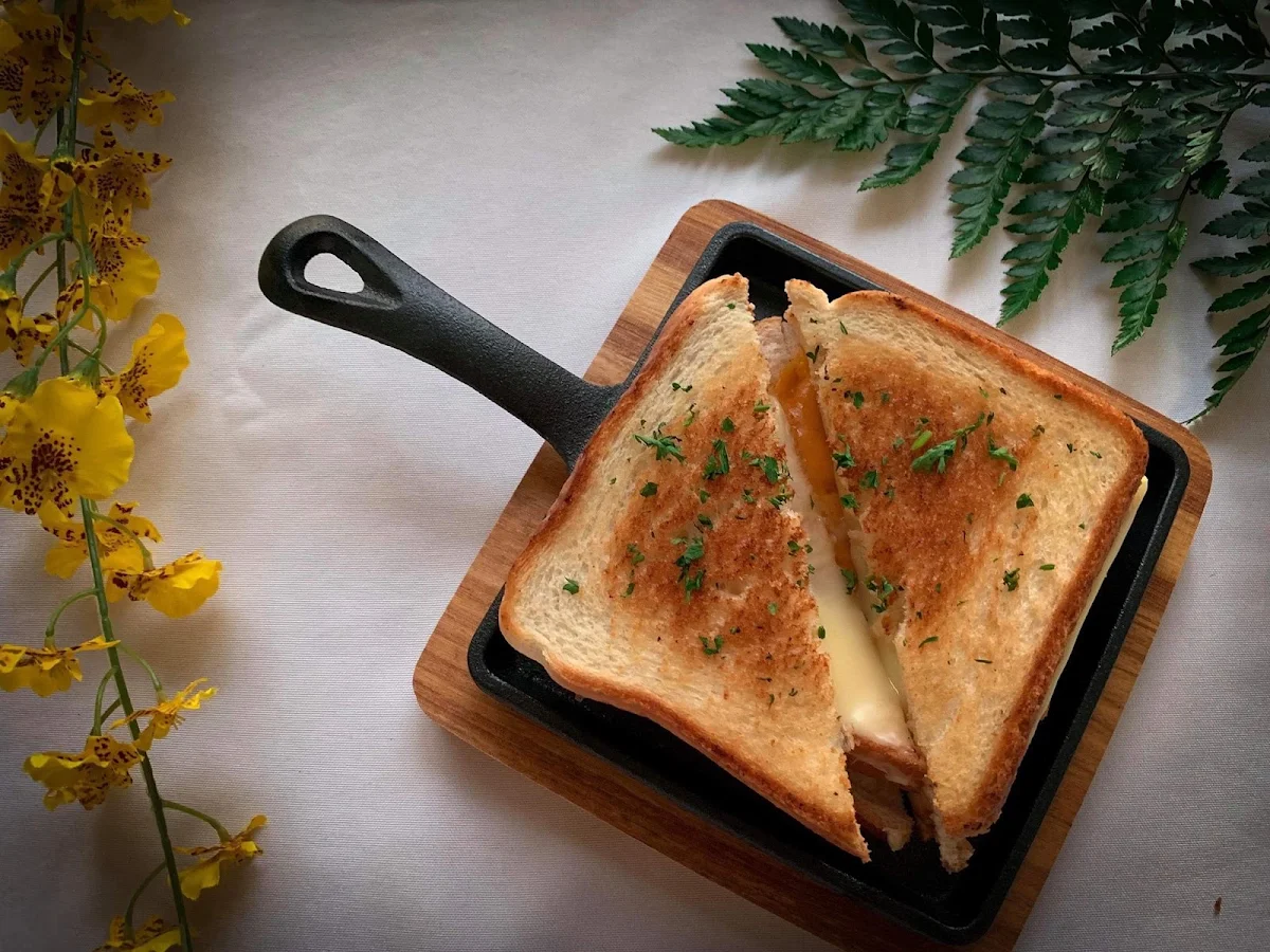 Grilled Cheese Sandwich