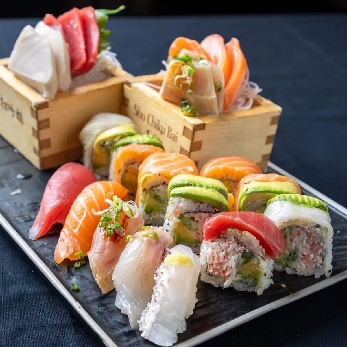 Sushi Sashimi Platter