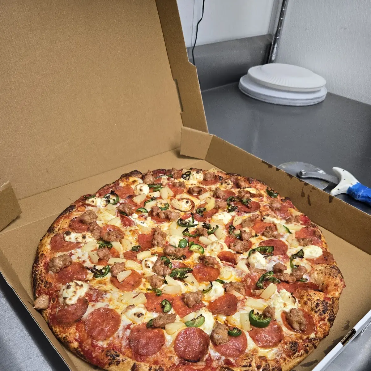 Deluxe Pizza