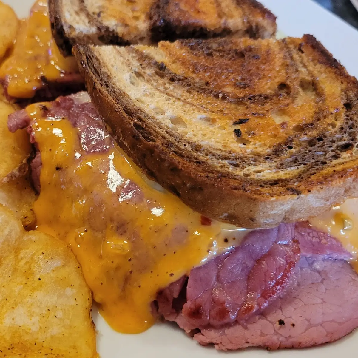 Corned Beef Hash & Eggs