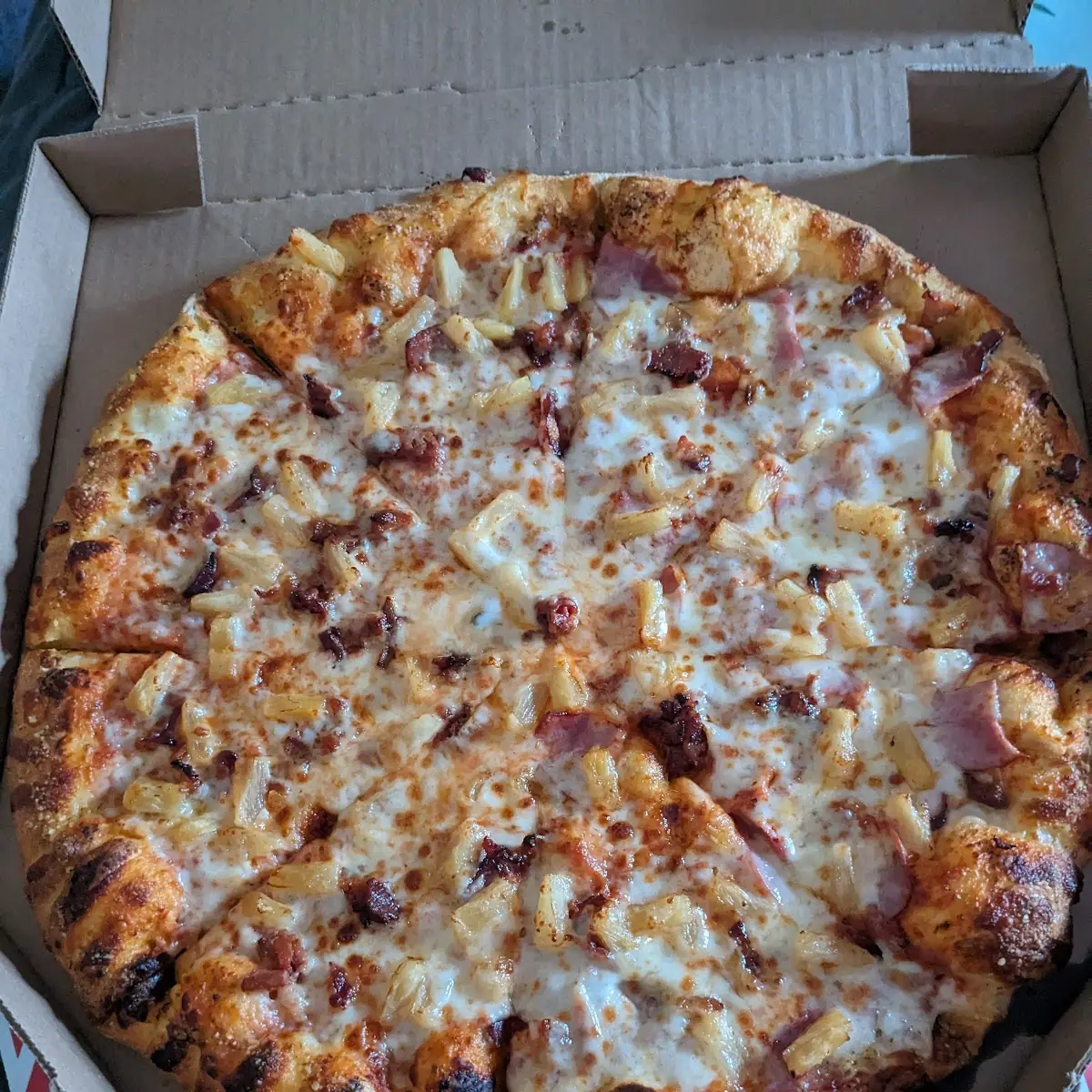 Hawaiian Pizza