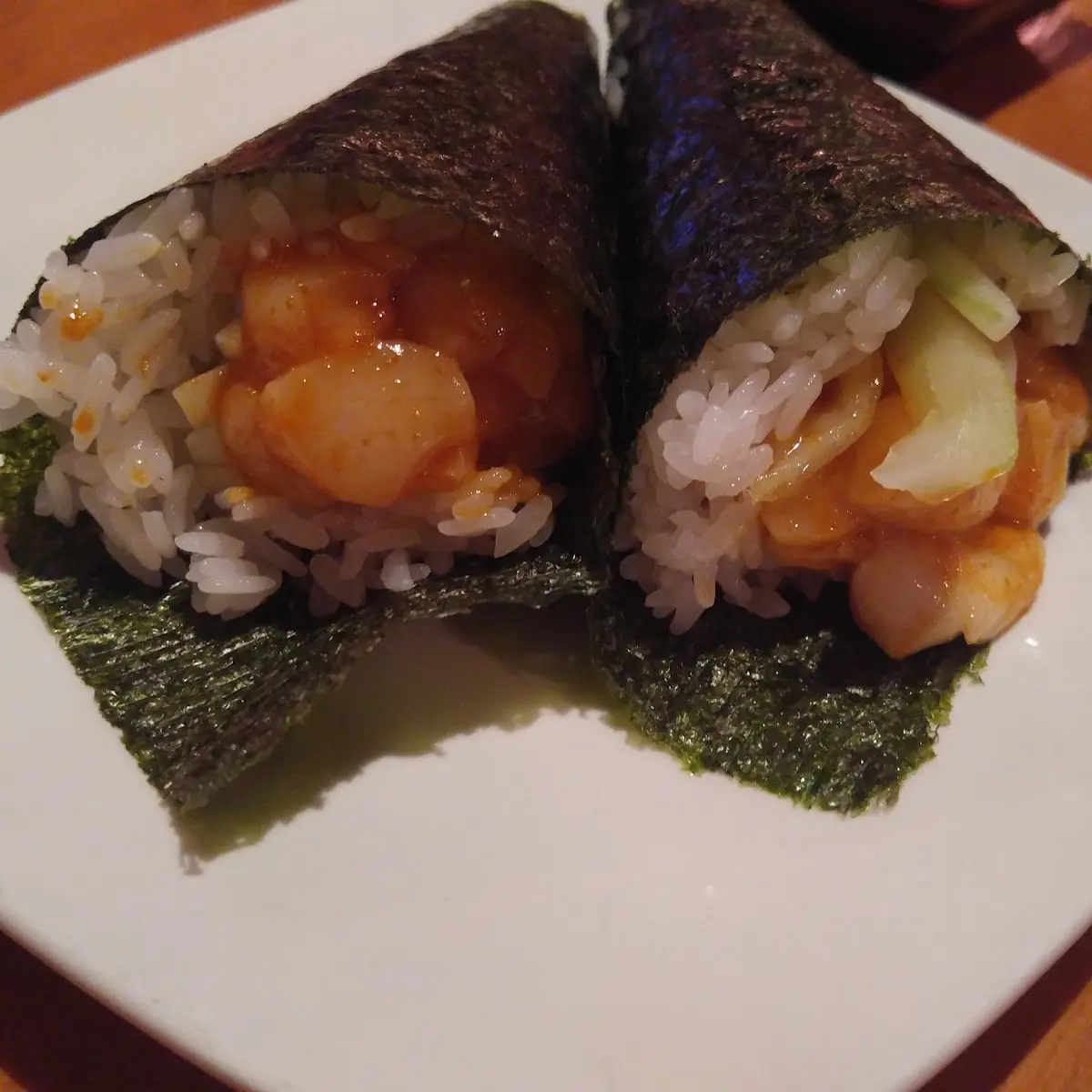 Spicy Scallop Hand Roll