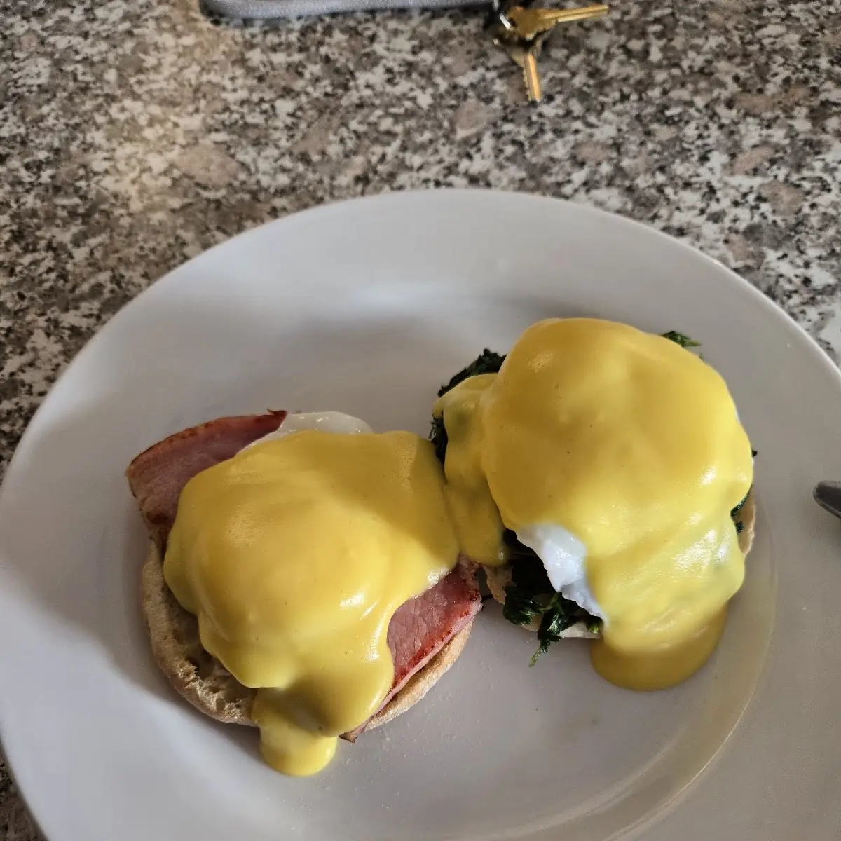 Eggs Benedict