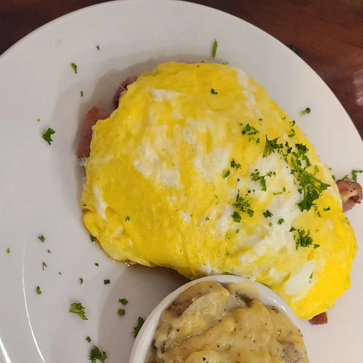Mill Biscuits & Gravy