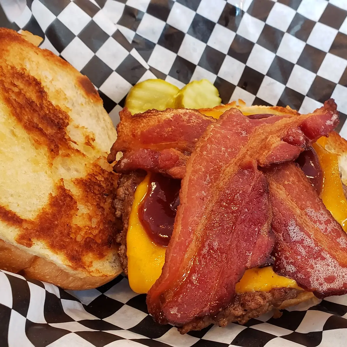Bacon Cheddar Burger
