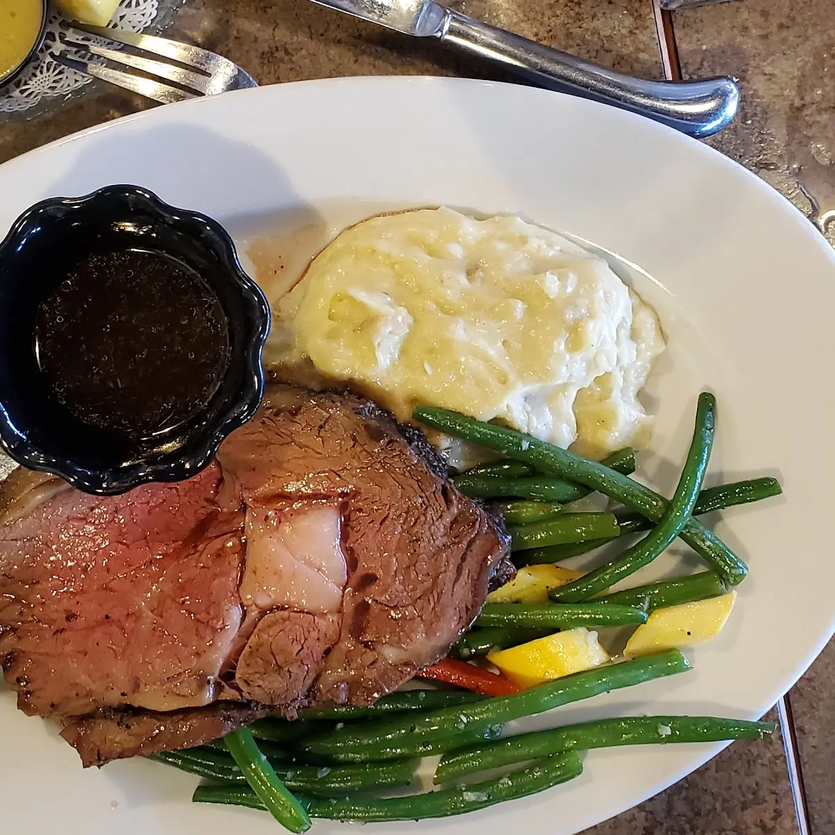 Roasted Prime Rib with Au Jus