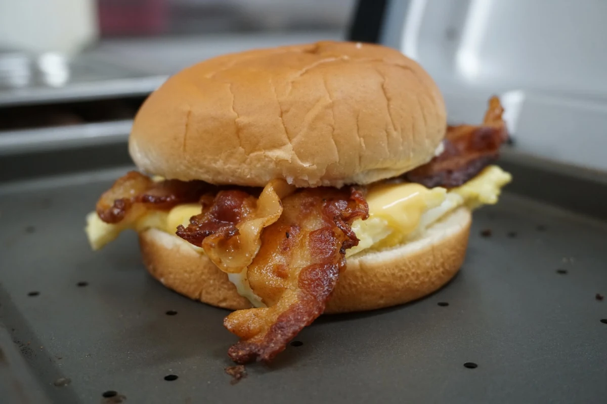 Egg & Cheese