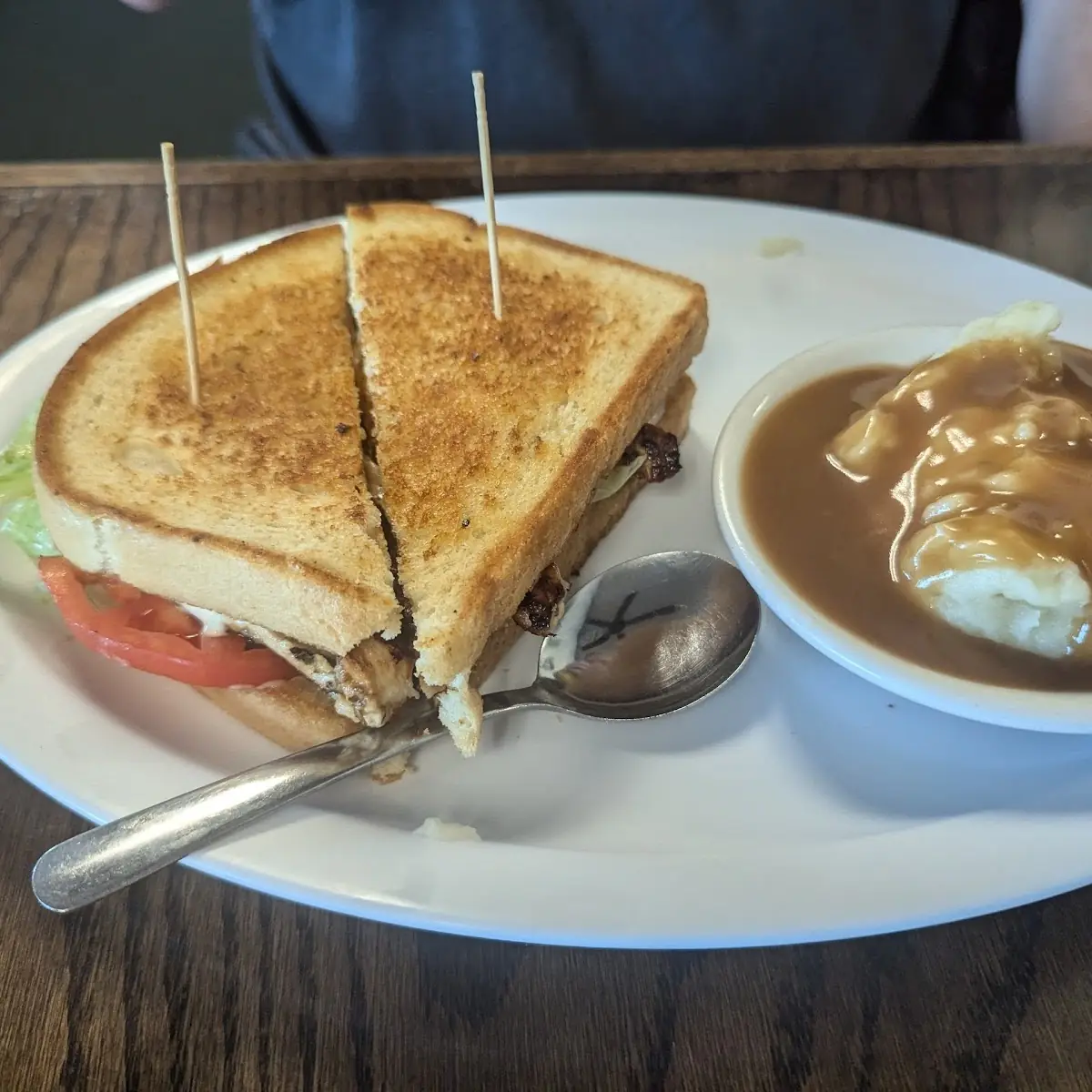 Chicken Sandwich with Mashed Potatoes and Gravy