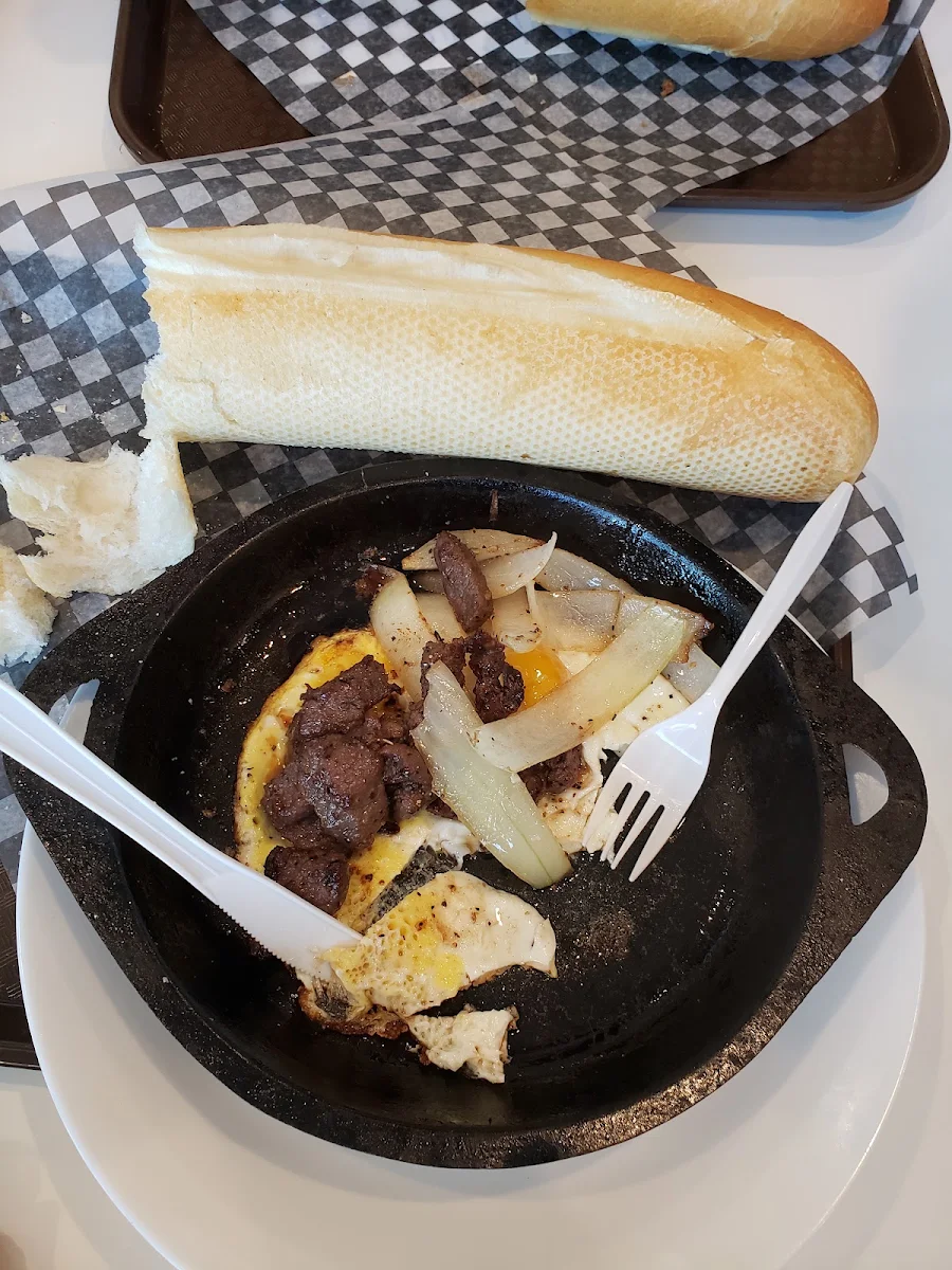 Beef Breafast Features, BánhMì SUB