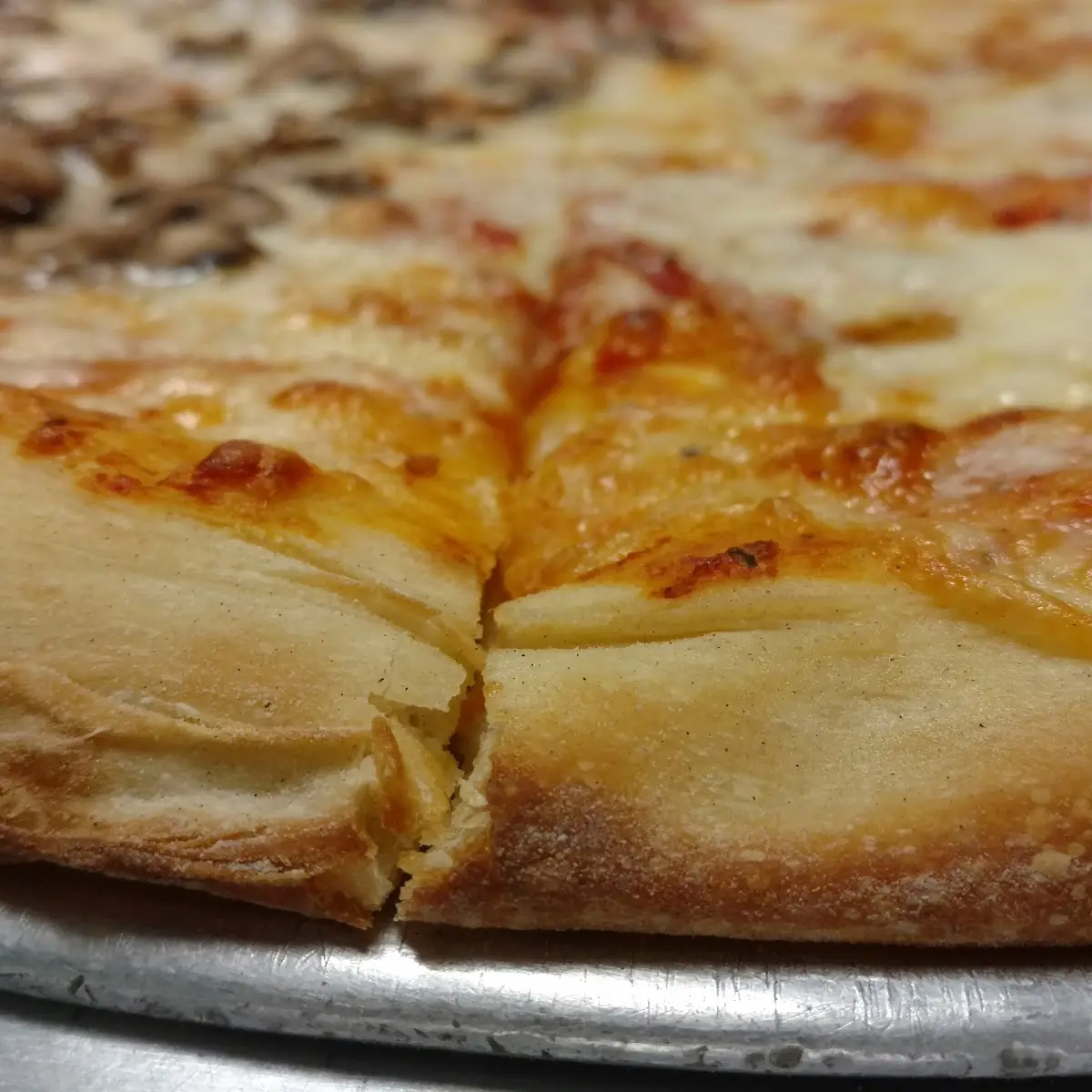 20 Jumbo Cheese Pizza