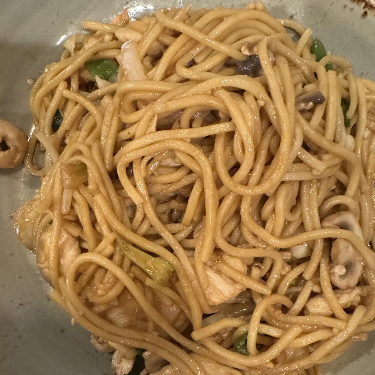 Chicken Lo Mein