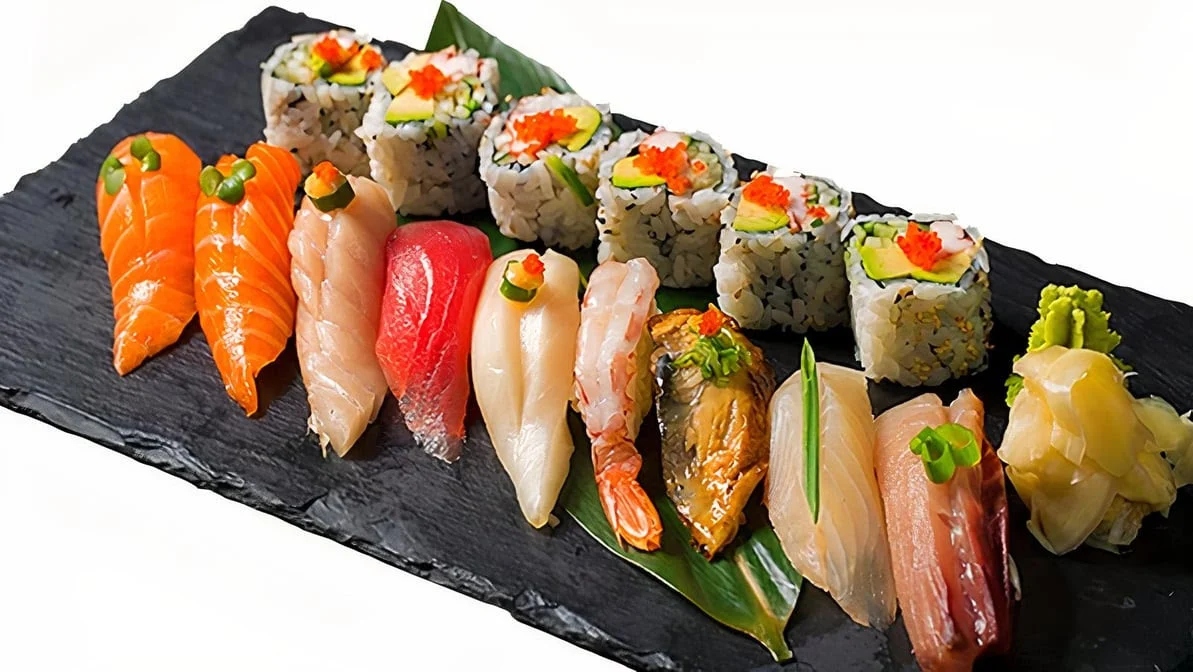 Highlights, Kibo Sushi House - Cabbagetown