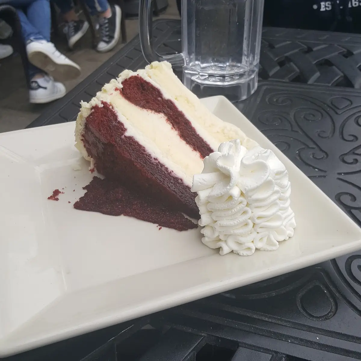 Red Velvet Cheesecake