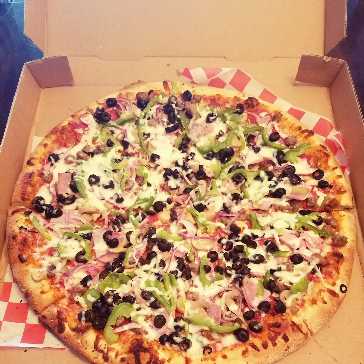 Nick's Supreme Pizza