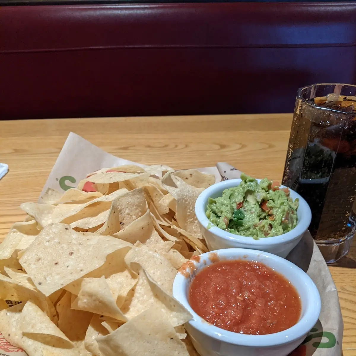 Chips & Salsa Queso Dip