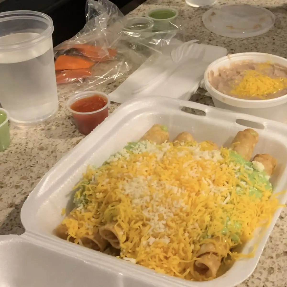 6 Rolled Tacos with Beans