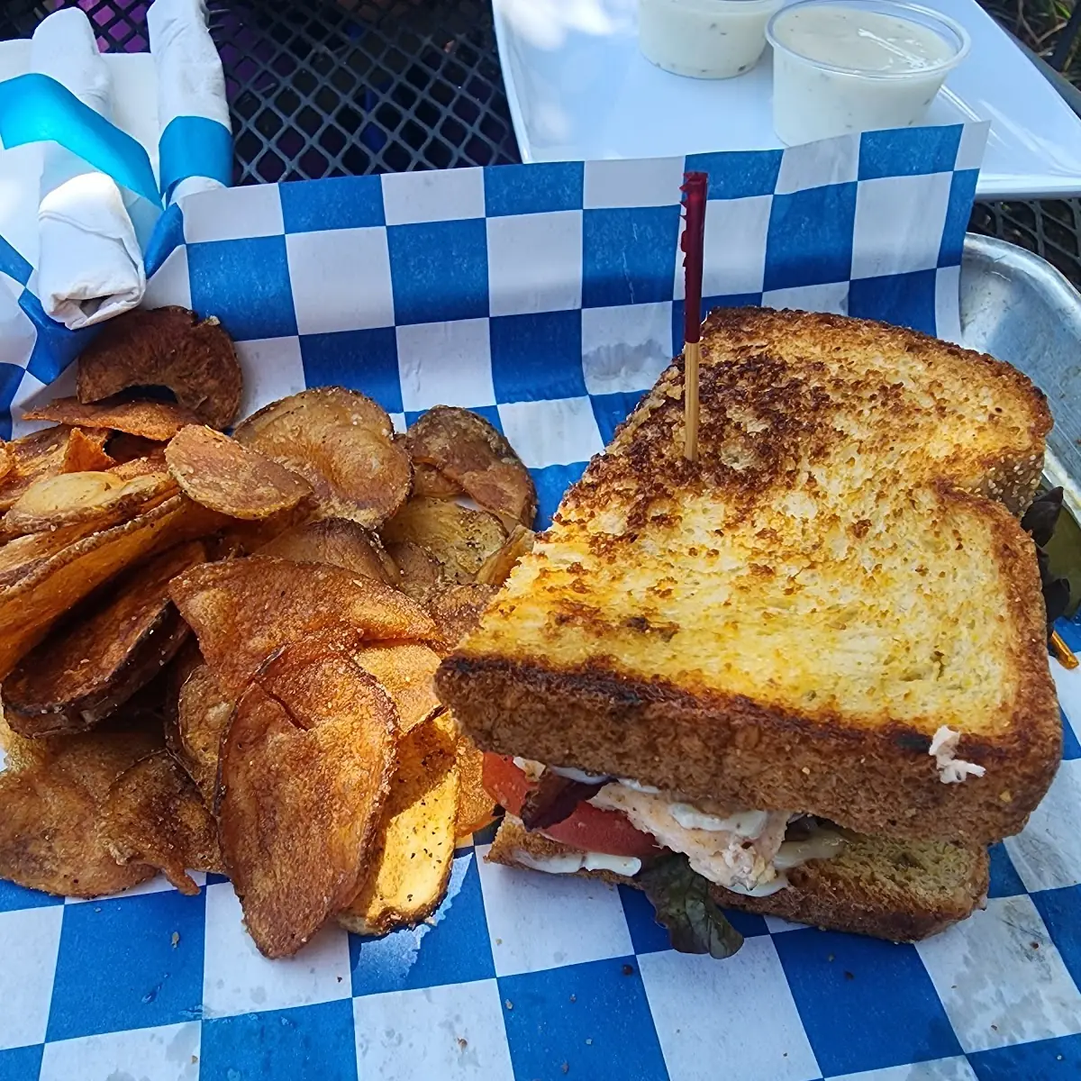 Salmon blt Sandwich