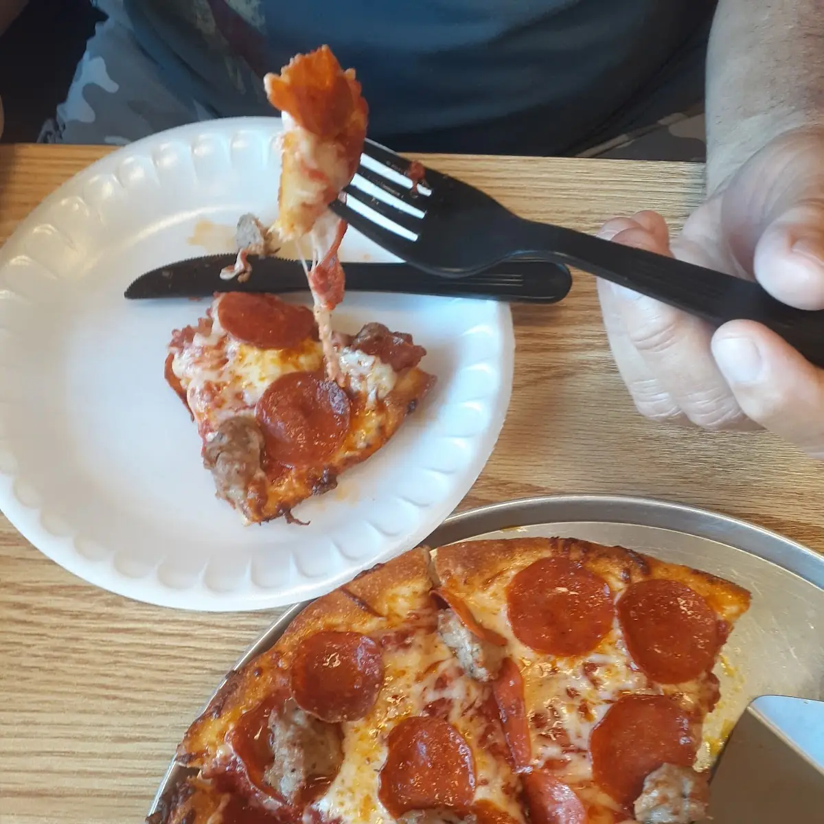 16 Pepperoni Sausage Pizza