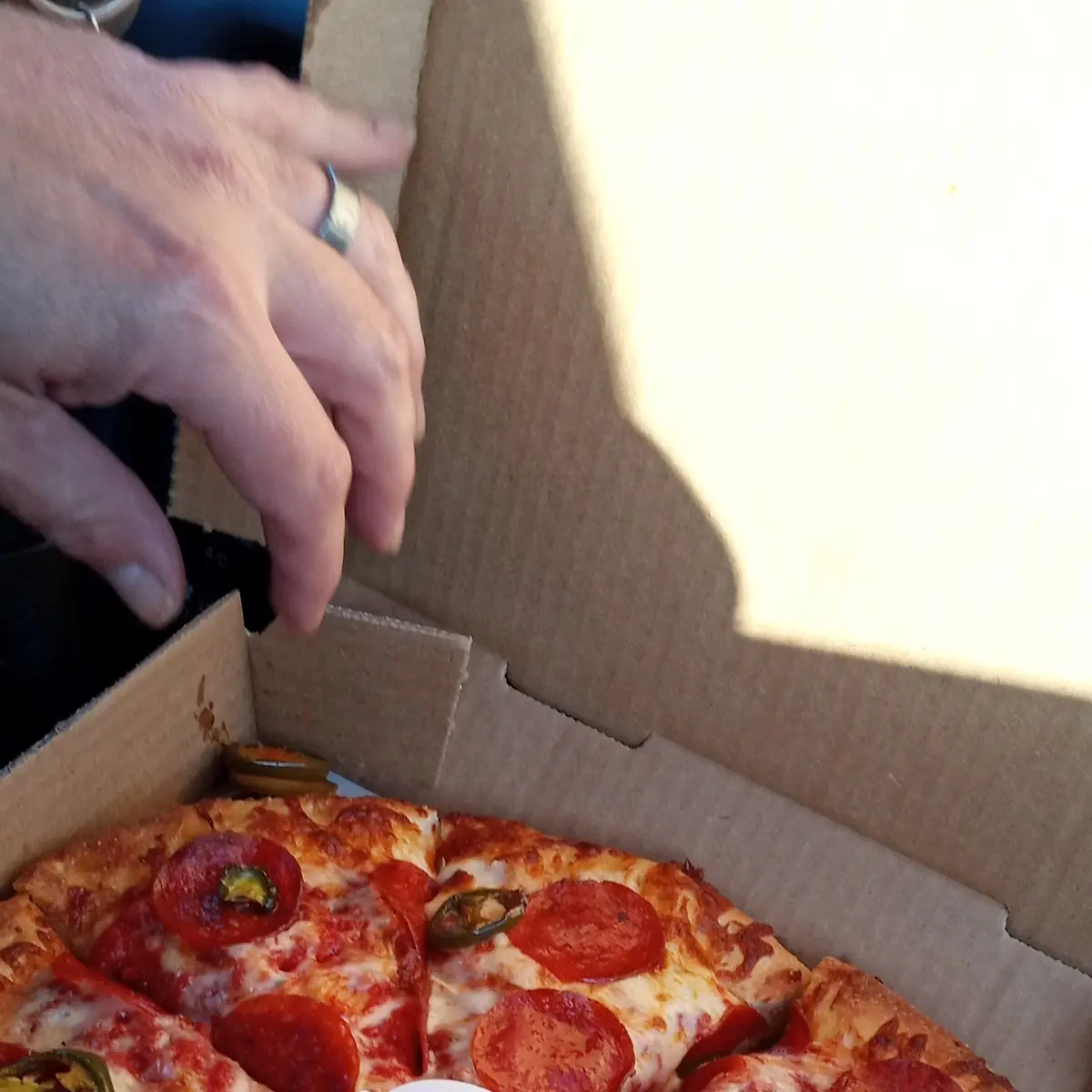 Pepperoni Deep Dish w Jalapenos