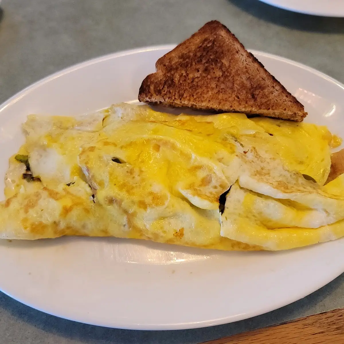 Chicken Cheesesteak Omelet with Sourdough Toast