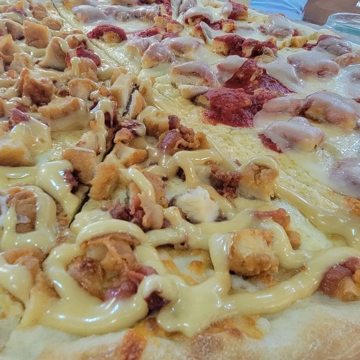 Honey Chicken Pizza