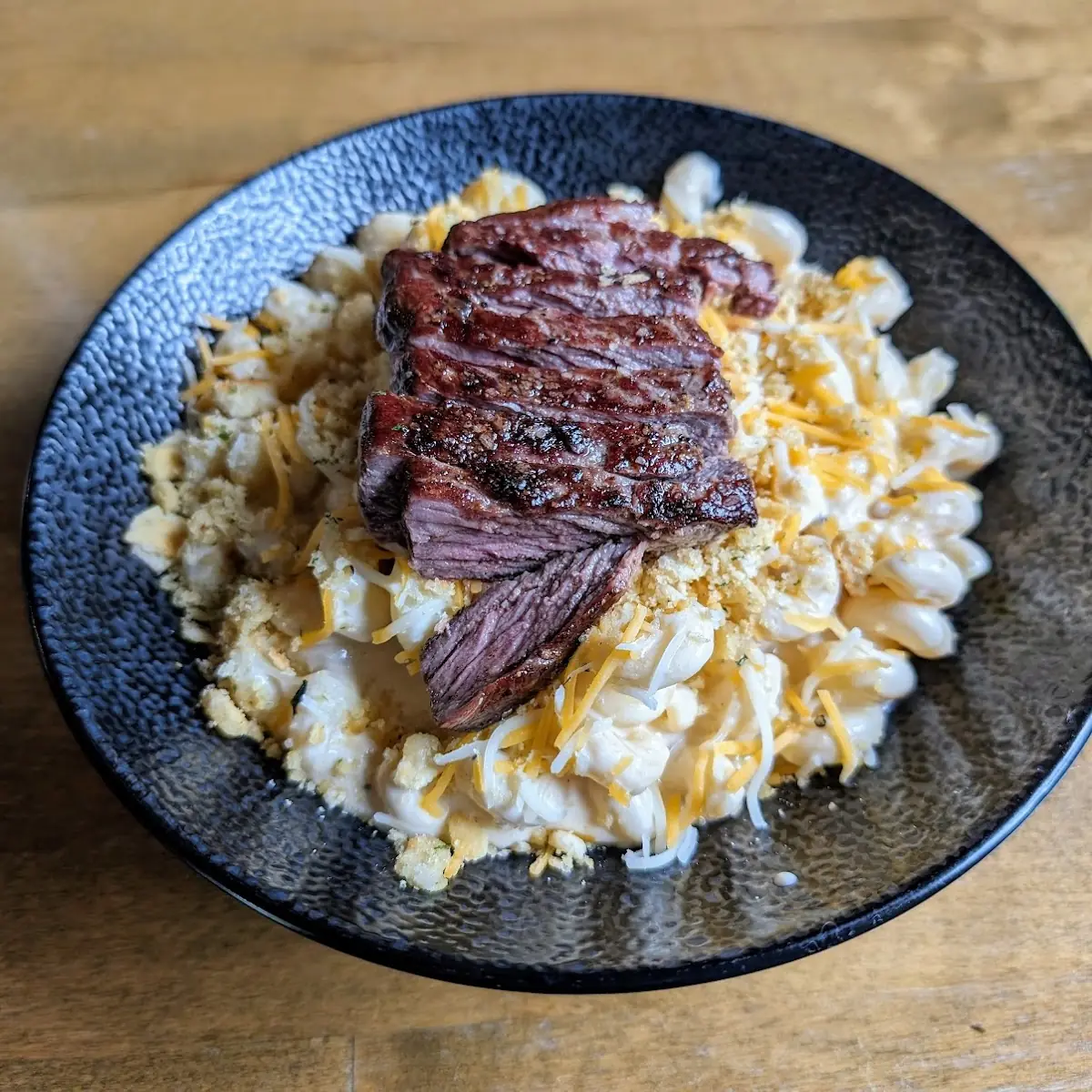 Steak Mac and Cheese