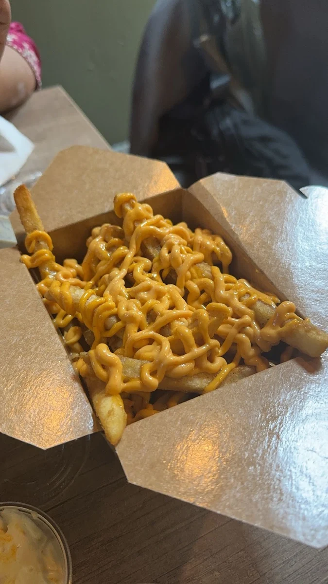 Tandoori Mayo Fries