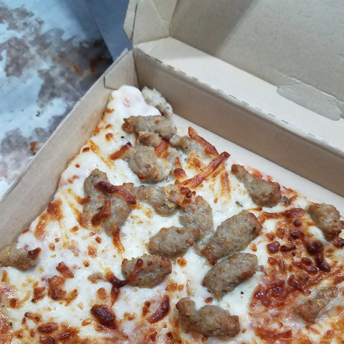 Sausage Pizza