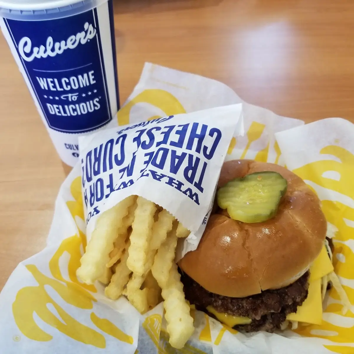 Deluxe Double Cheeseburger Basket w Rootbeer