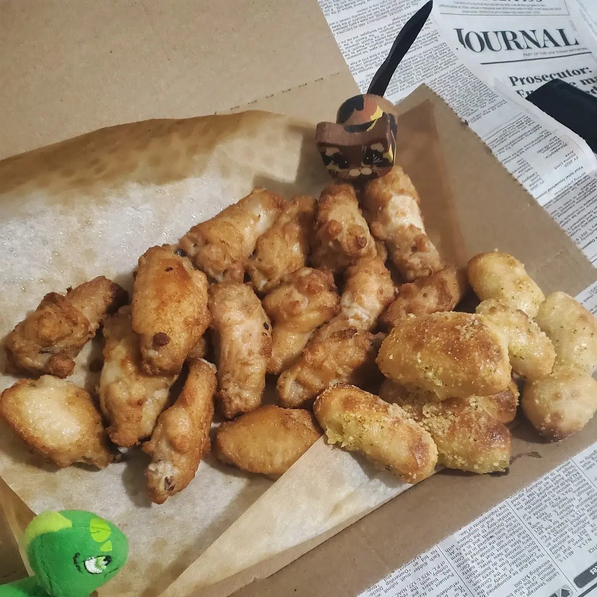 Wings and Garlic Knots