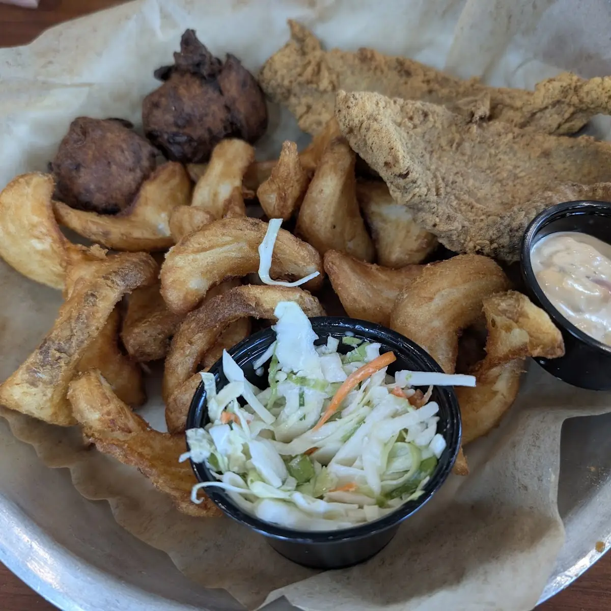 Gulf Te Table Fish Sandwich & Sidewinder Fries