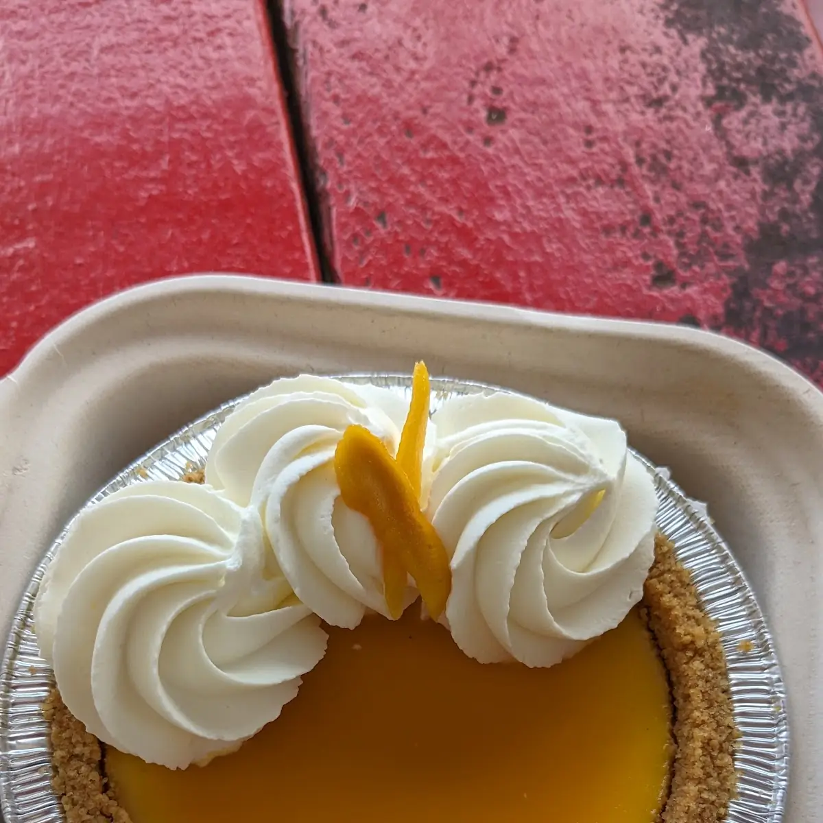 Lilikoi Key Lime Pie