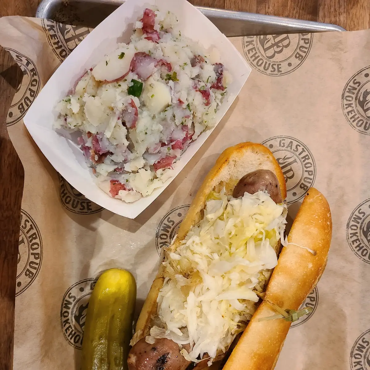 Vindecator Bratwurst with Potato Salad