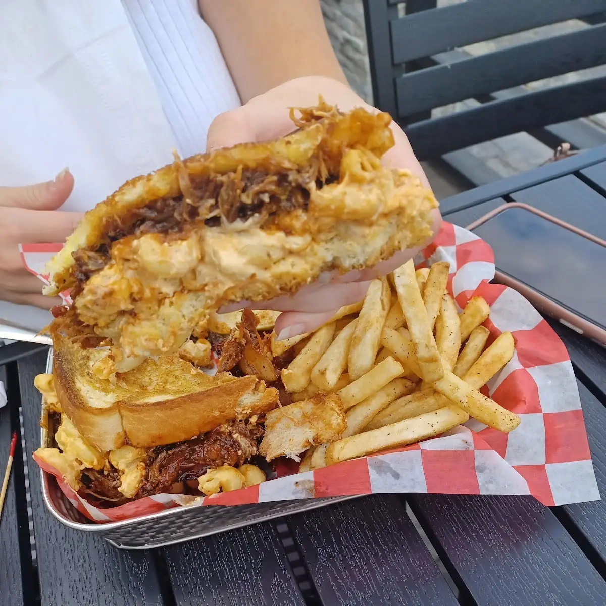 Pulled Pork and Mac Sandwich
