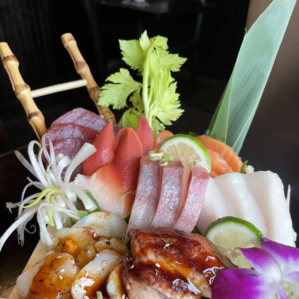 Sashimi Deluxe