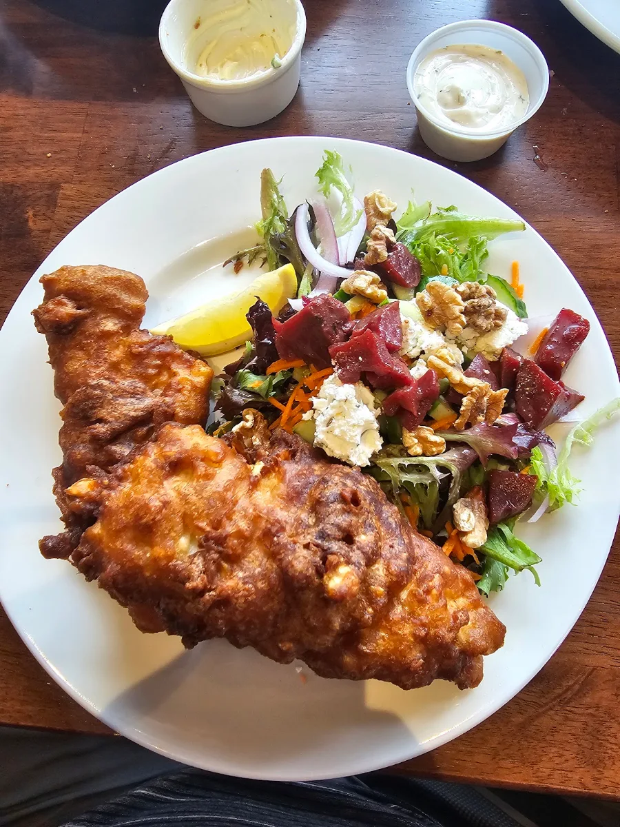 Fish and Salad, Moody's Bar and Grill
