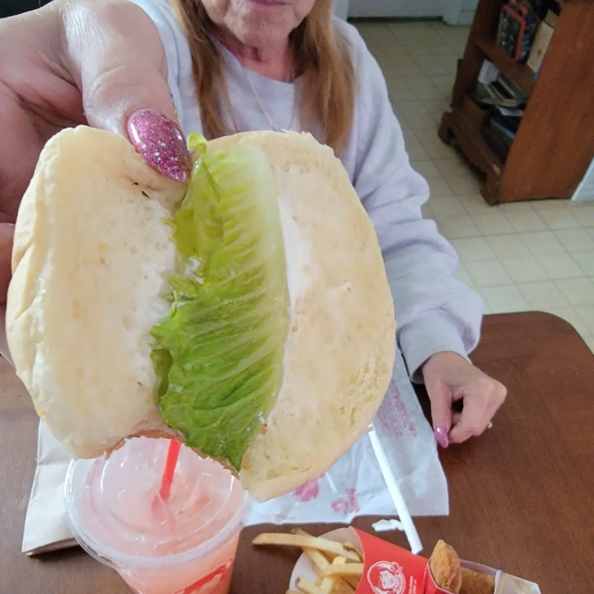 Crisy Chicken Sandwich Bun with Little Lettuce