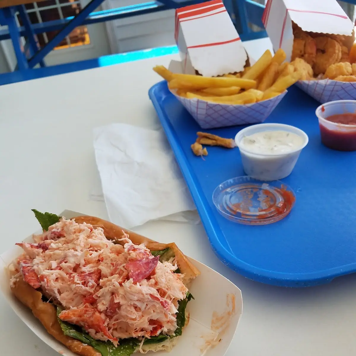 Vet Lobster Roll