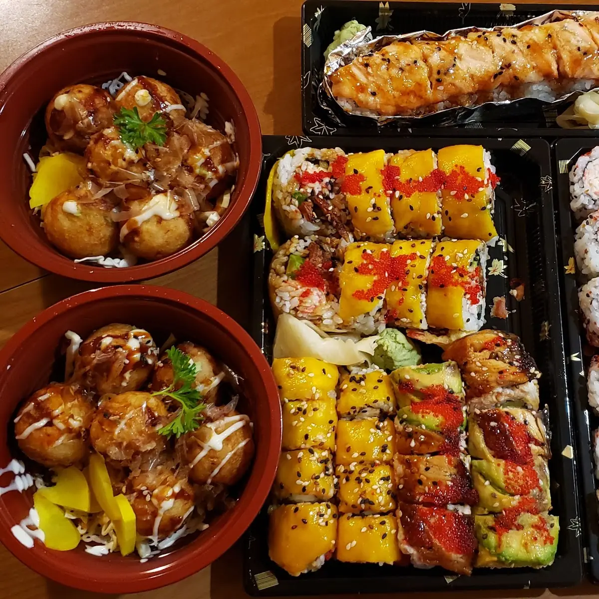 Mixed Sushi Deluxe