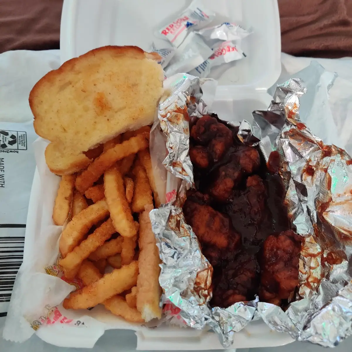 Cajun Fries and Garlic Bread