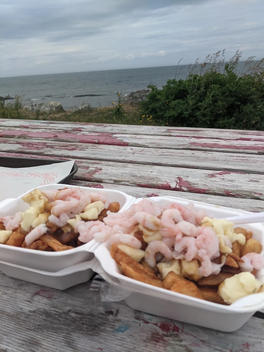 Petite Poutine Aux Crevettes