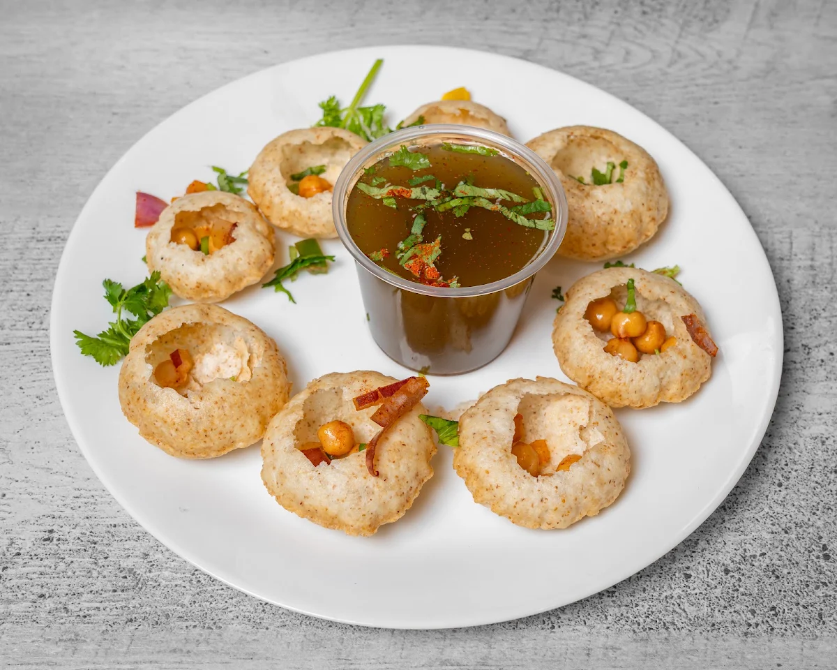 Highlights, Fusion Five Restaurant (Indian, Indo- Chinese, Tandoori Delight, Sweets & Chaat)