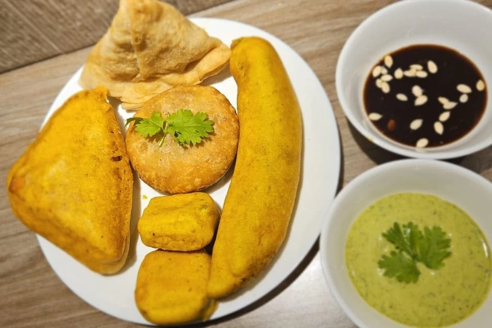 Highlights, Fusion Five Restaurant (Indian, Indo- Chinese, Tandoori Delight, Sweets & Chaat)